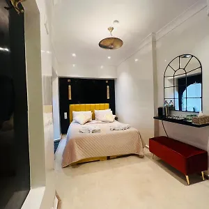 riad-oasissime.marrakeshhotelsmorocco.com/