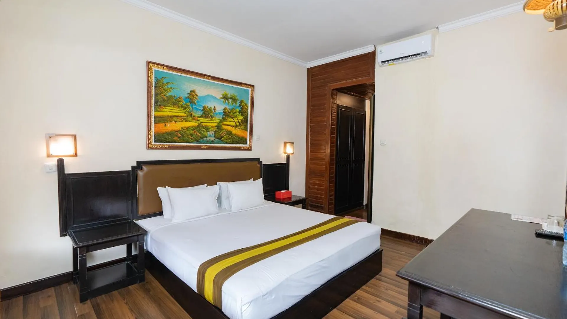Hotel The Flora Kuta Lombok